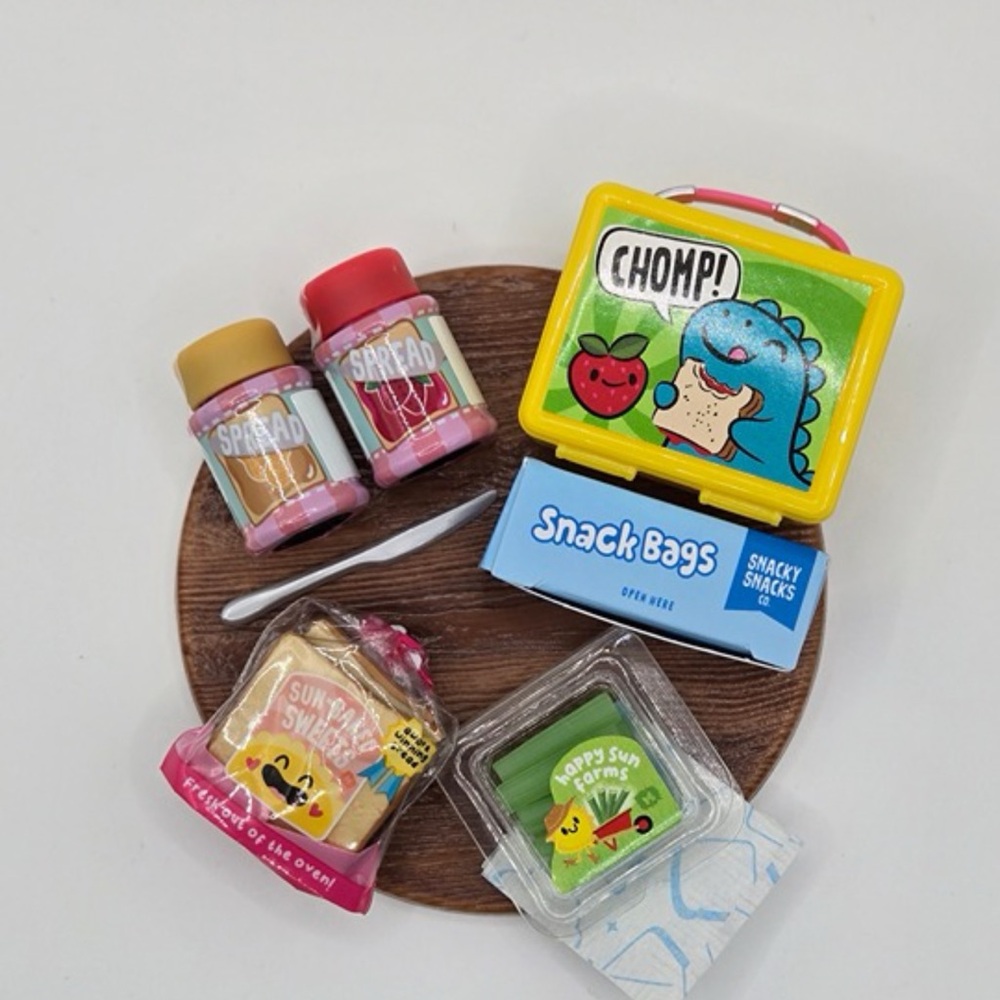 Miniverse Lunch box No. 2 cafe 5